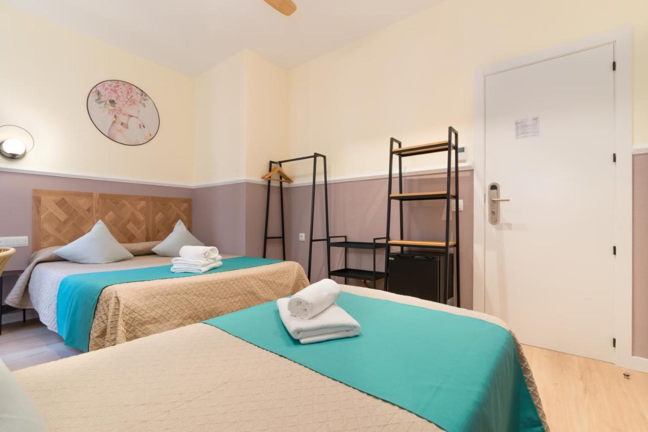 Hostal Evoke Мадрид Екстериор снимка