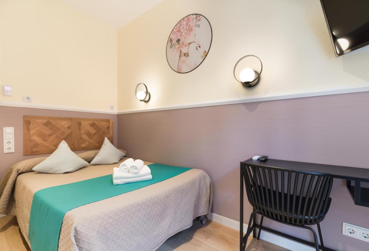 Hostal Evoke Мадрид Екстериор снимка